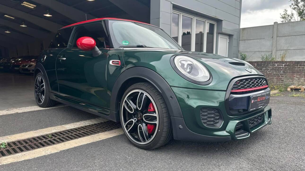 MINI COOPER JOHN COOPER WORKS